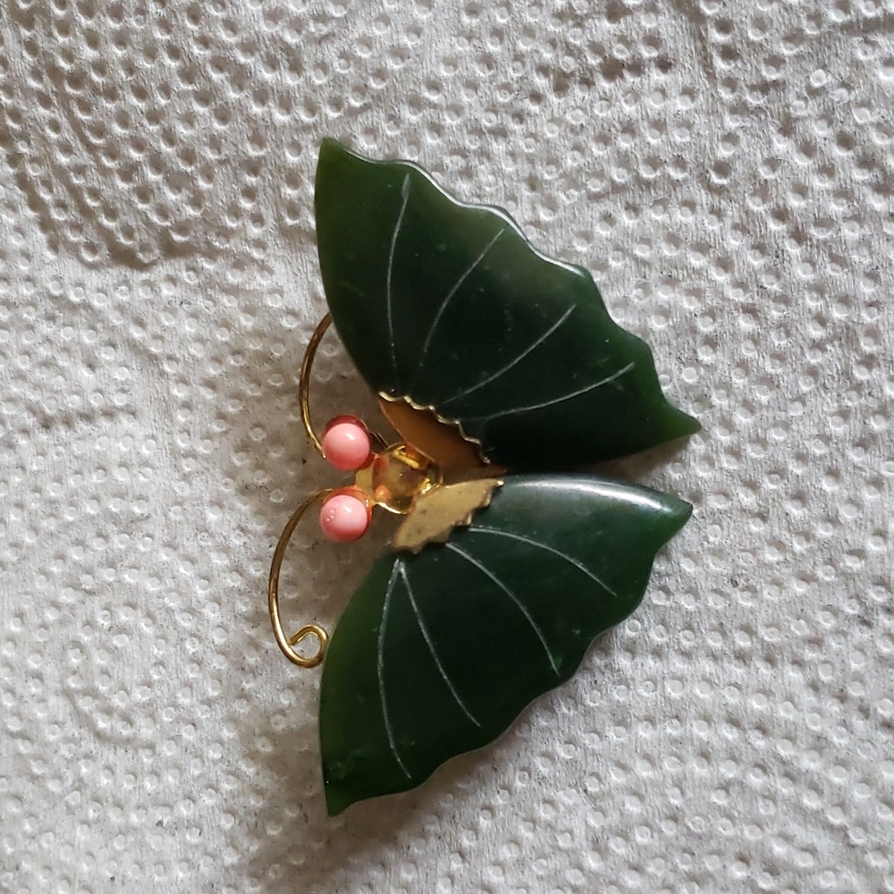 Vintage retro Butterfly Broch Pendant metal and stone wings